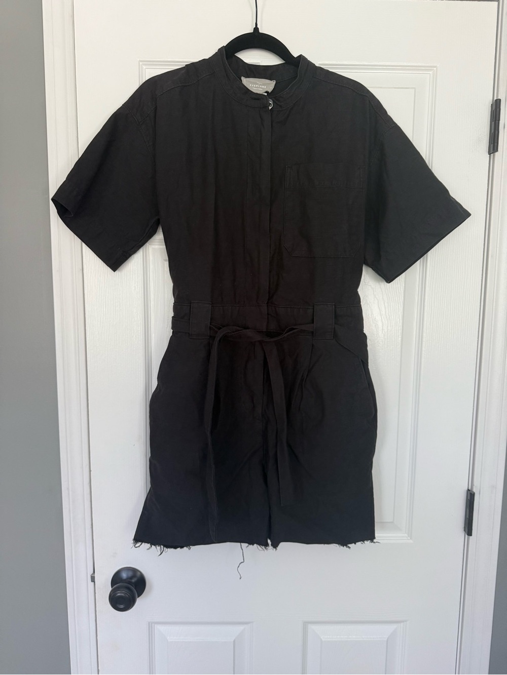 Everlane Black Short-Sleeve Tie-Waist Romper 100% organic cotton- size 6